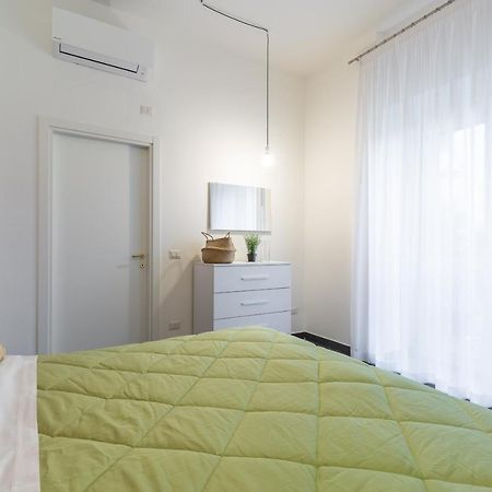 Melograno Undici Aparthotel Ерколано Екстериор снимка