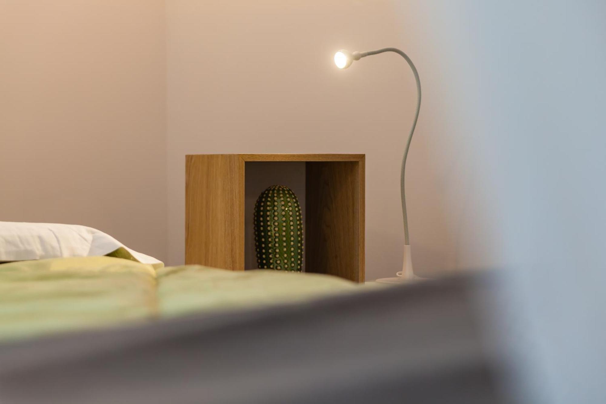 Melograno Undici Aparthotel Ерколано Стая снимка